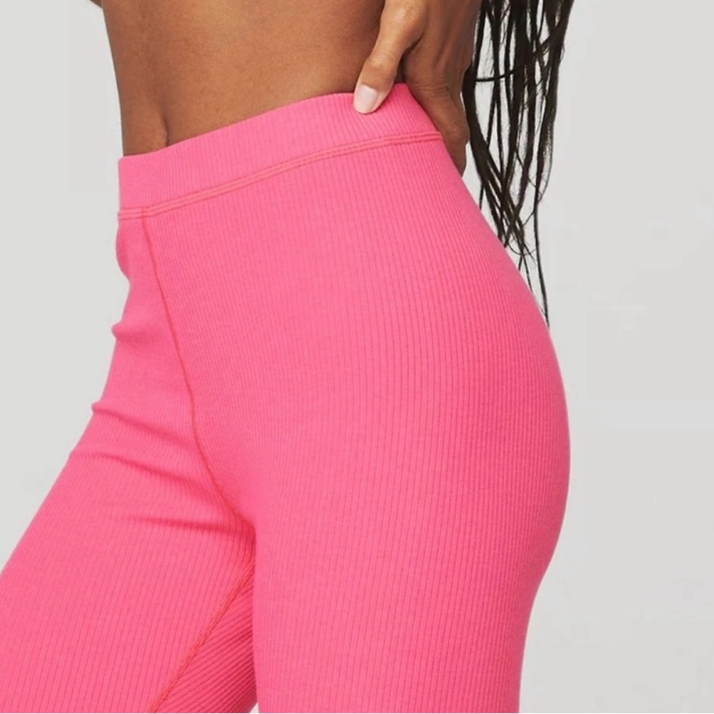 Alo Ribbed leggings